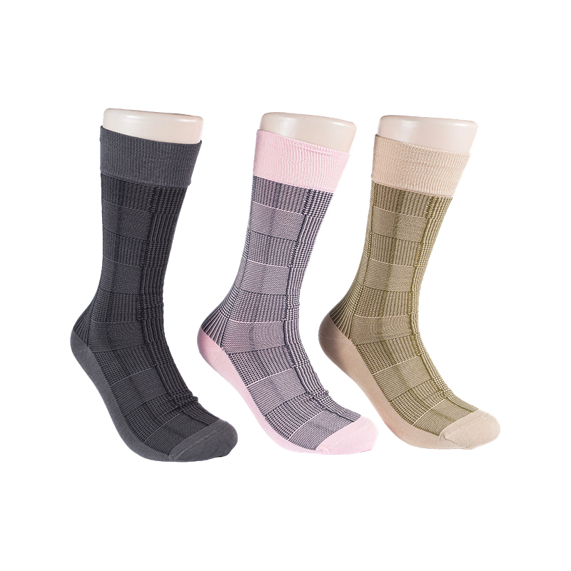 Tất cotton nam được làm bóng